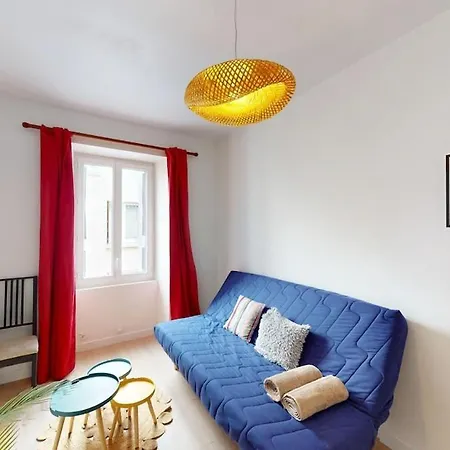 公寓 Lovely Near Center *